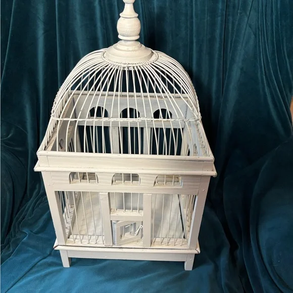 White Decorative Vintage-Style Birdcage - Picture 2 of 13
